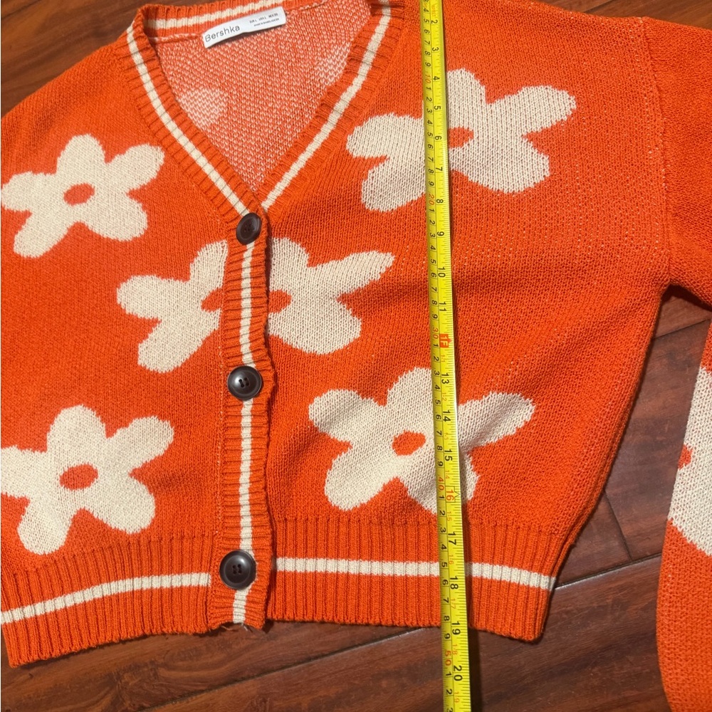 Bershka Orange Floral Button-Up Cardigan - Picture 7 of 9